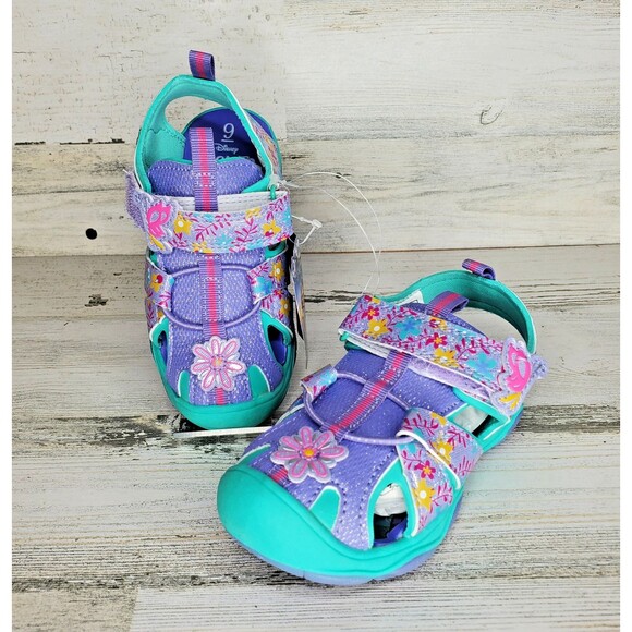 Disney Encanto Light Up Trekking Sandals Toddler Preschool Girls Size 9 NWT - Picture 1 of 7